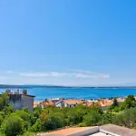 In 39161 * Crikvenica